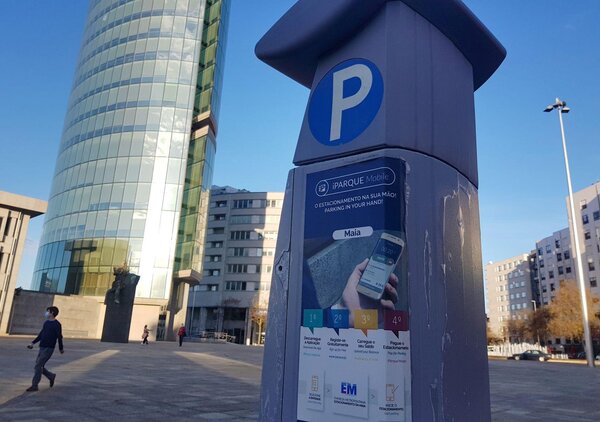 dcad7664_7765_4707_9536_74f49bf1ce41