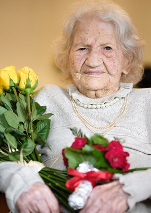 108_anos