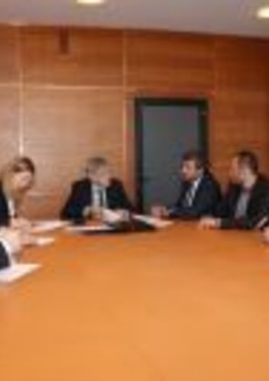 assinatura_contrato_ibs_-_maiafinicia