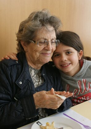 27164922_1940526689294956_2691246366636896781_o