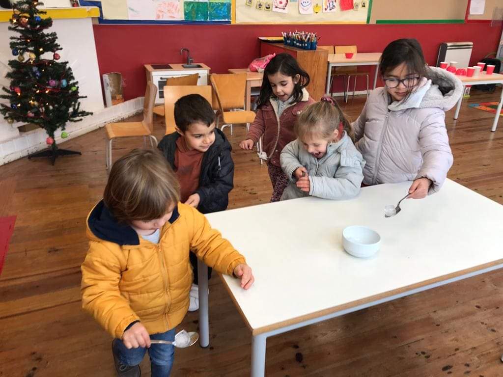 received_685400345456311