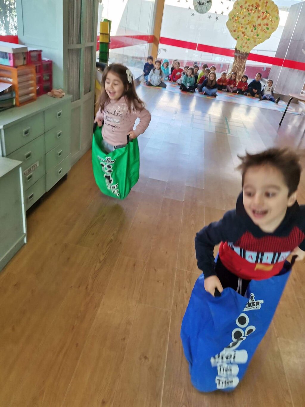 received_2805925459736198