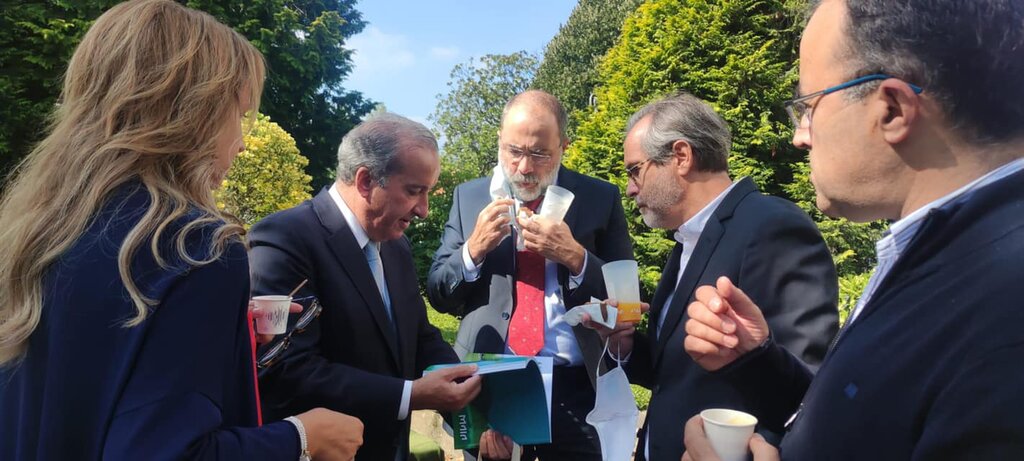 241173120_4322343997855124_177120557607391043_n