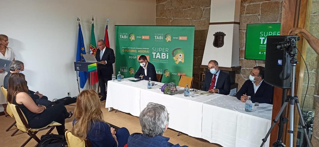 241434857_1268008143658147_7692059967622663208_n