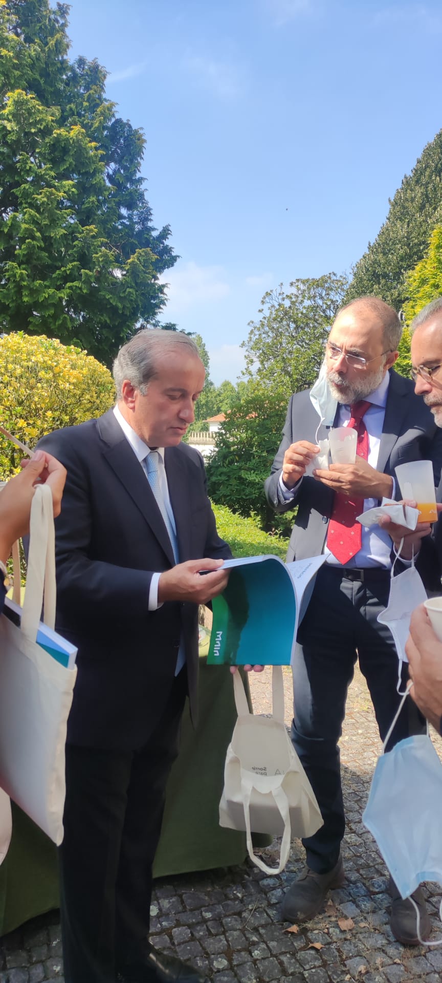 f97ee582_770e_4768_9b40_7130594acbbe