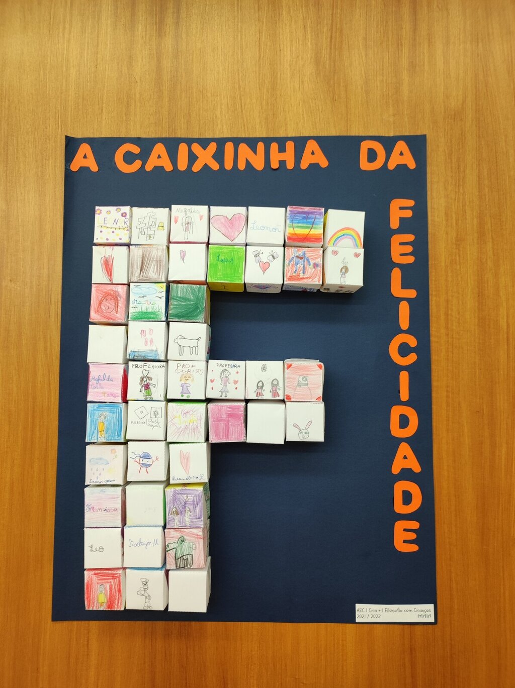 a_caixinha_da_felicidade