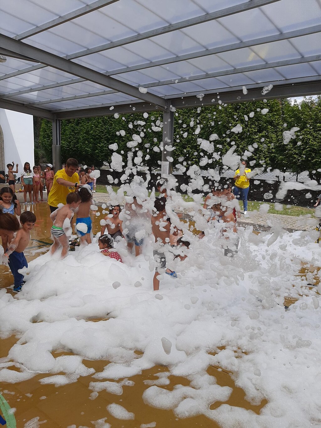 Festa da Espuma_Escola Santa Cristina