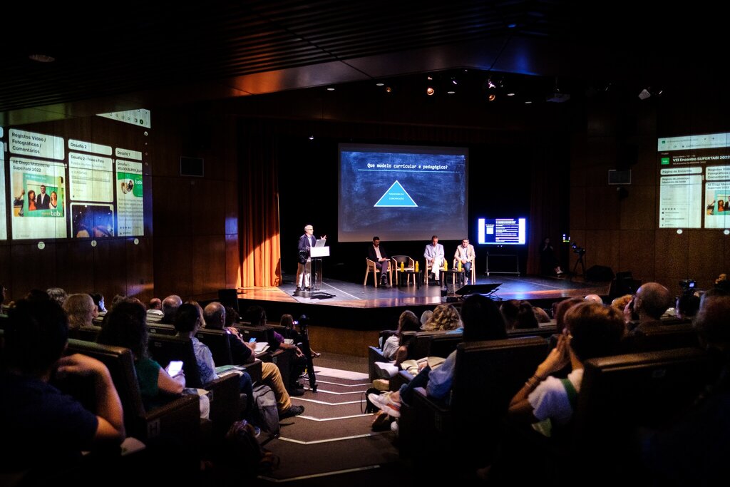 305640328_452552783564817_736540699333692409_n