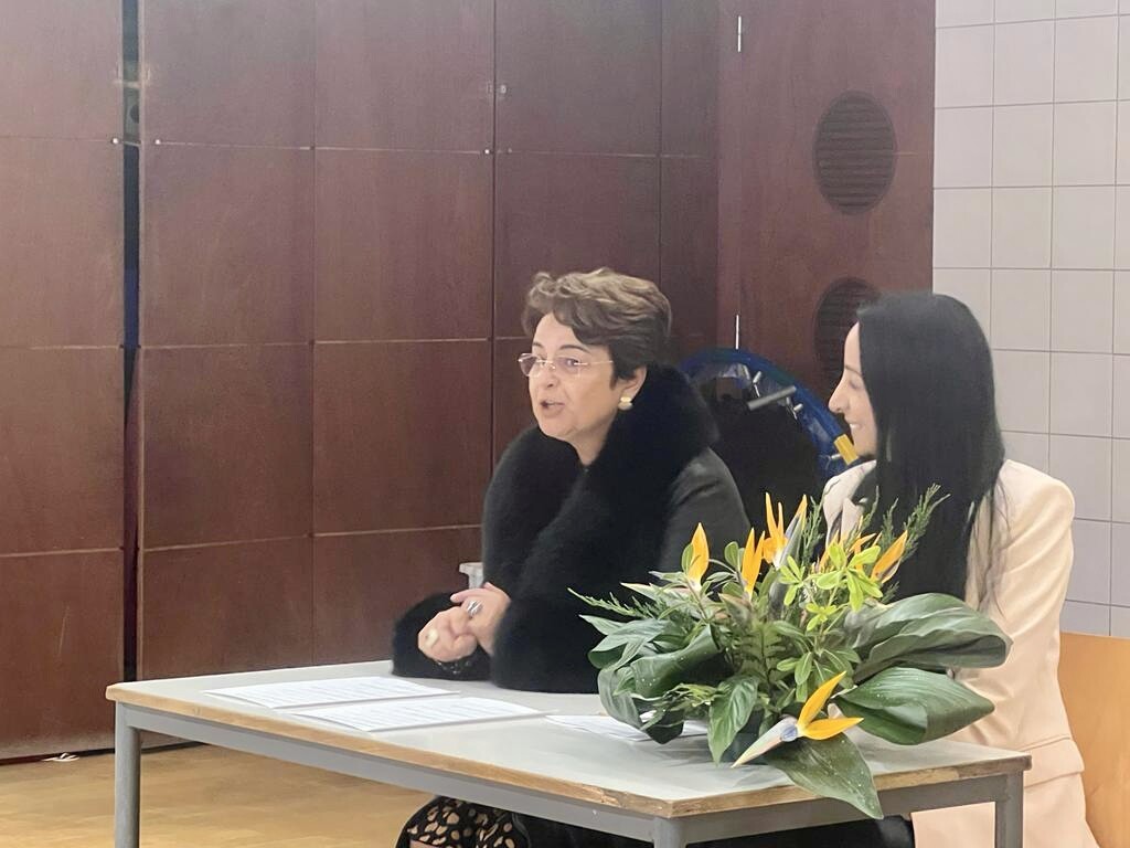 6d3435f1_b2a3_4e2f_a3e5_c23285ae6476