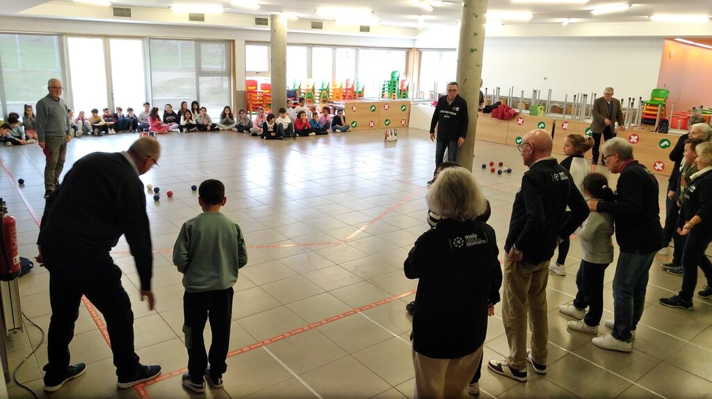 1b997b03_28af_4e08_855d_ac501bbcd5f1