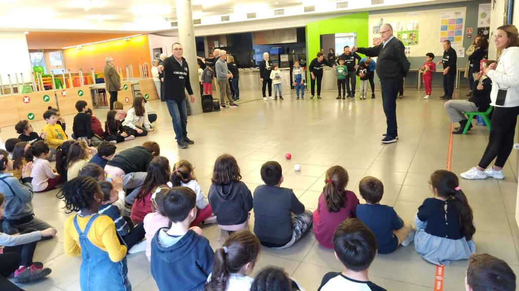 61807747_b00a_4d13_8a5b_17eff06b3aa5