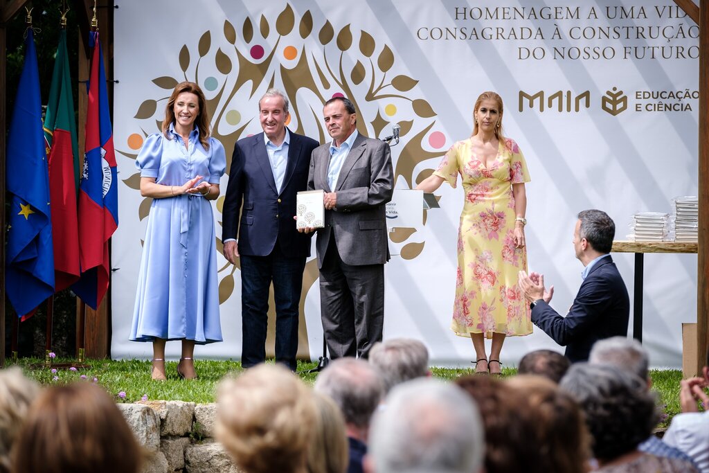 351140485_802542124573454_5051026924996944316_n