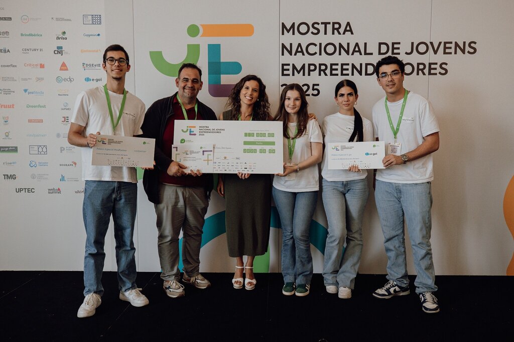 504272842_1120457990107623_707359673545730589_n