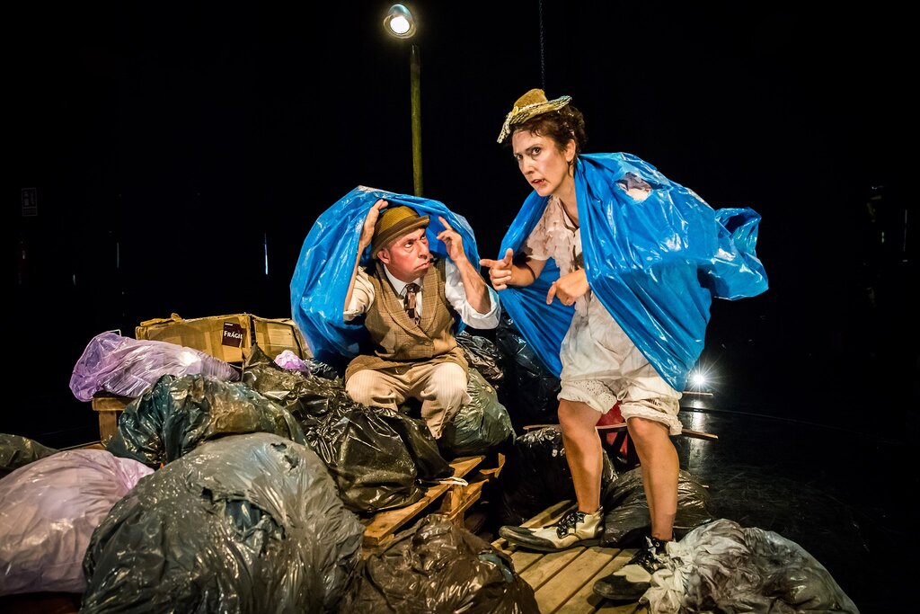 "Herência" – La Industrial Teatrera I Festival Internacional de Teatro Cómico da Maia