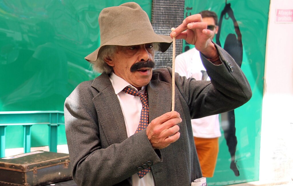 "Sr. Vitorino" – Victor Valente I Festival Internacional de Teatro Cómico da Maia