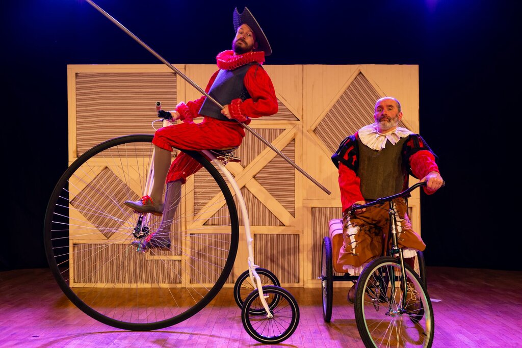 "Quixote" – Pedras de Cartón I Festival Internacional de Teatro Cómico da Maia