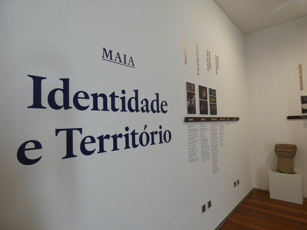Exposição "Identidade e Território"