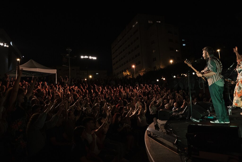 TRANSFERÊNCIA DE COMPETÊNCIAS PARA OS MUNICÍPIOS NO DOMÍNIO DA CULTURA