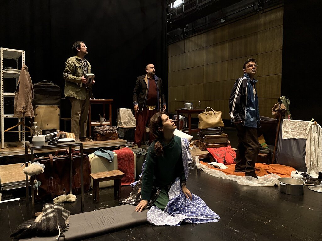 "Casa Tomada" - Escola da Noite (Coimbra)