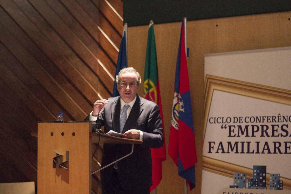 Conferência "A Sucessão da Liderança na Empresa Familiar"