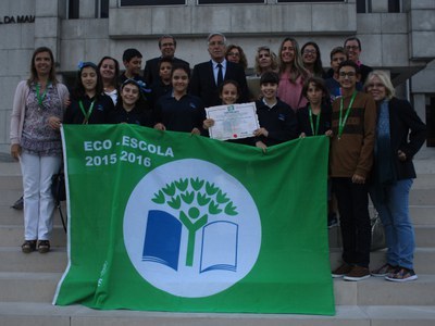 ESCOLAS DA MAIA PREMIADAS COM O GALARDÃO ECO-ESCOLAS 2015/2016