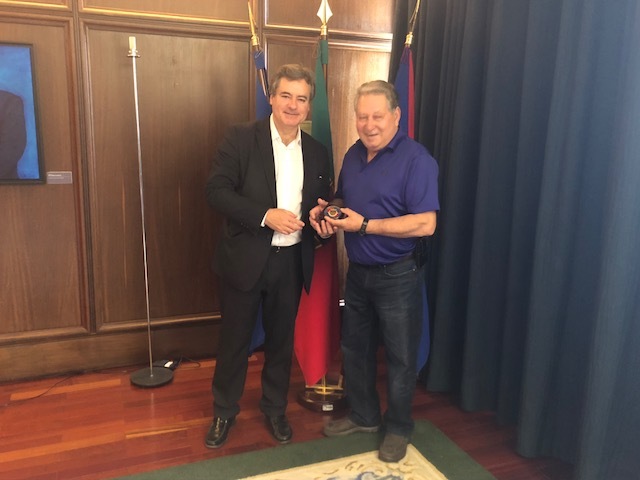 Membro de Associação Luso-Canadiana de Sault Ste. Marie recebido nos Paços do Concelho da Maia
