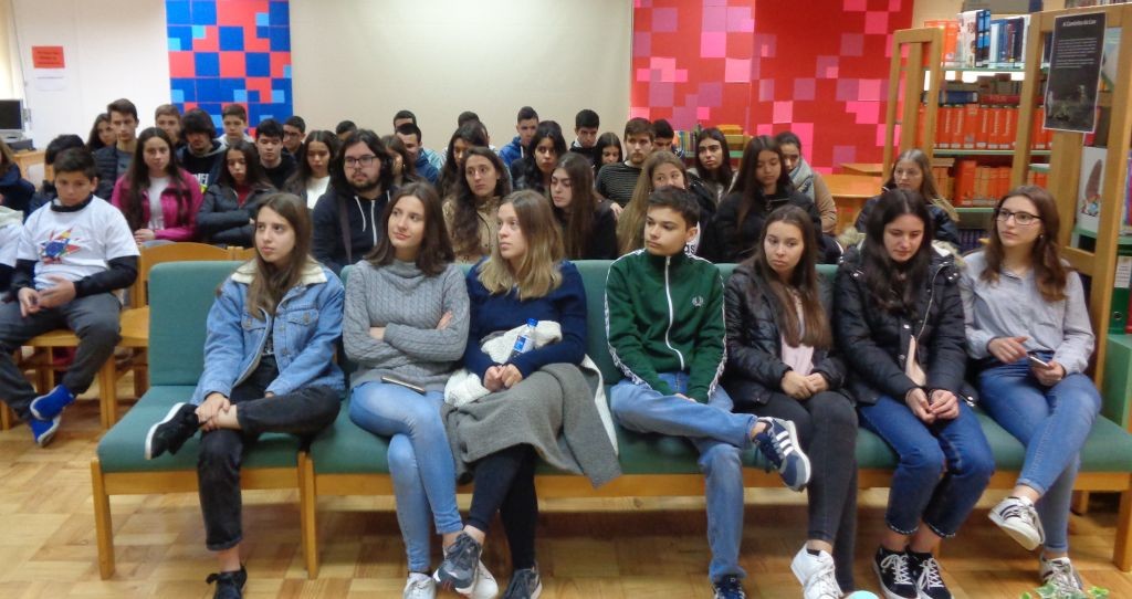 CONSTITUIÇÃO DA REPÚBLICA PORTUGUESA EM 30 MINUTOS NO LEVANTE DA MAIA