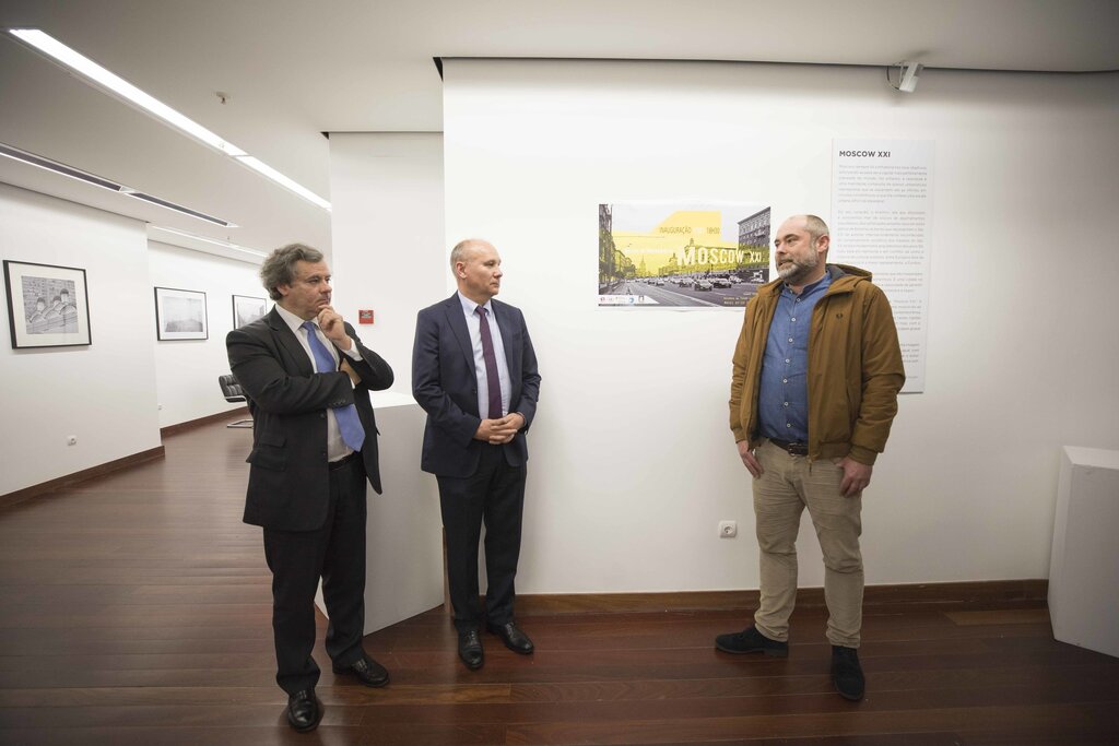 Exposição “Moscow XXI” de André Kuzher