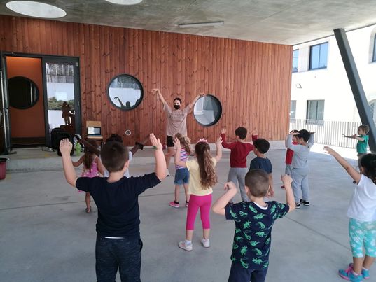 Expressão Físico-Motora a partir dos 2 anos de idade