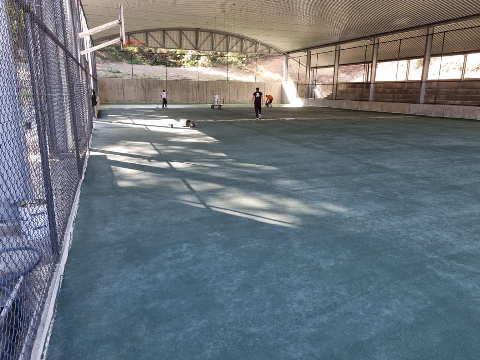 Polidesportivo coberto na Escola Básica de Parada