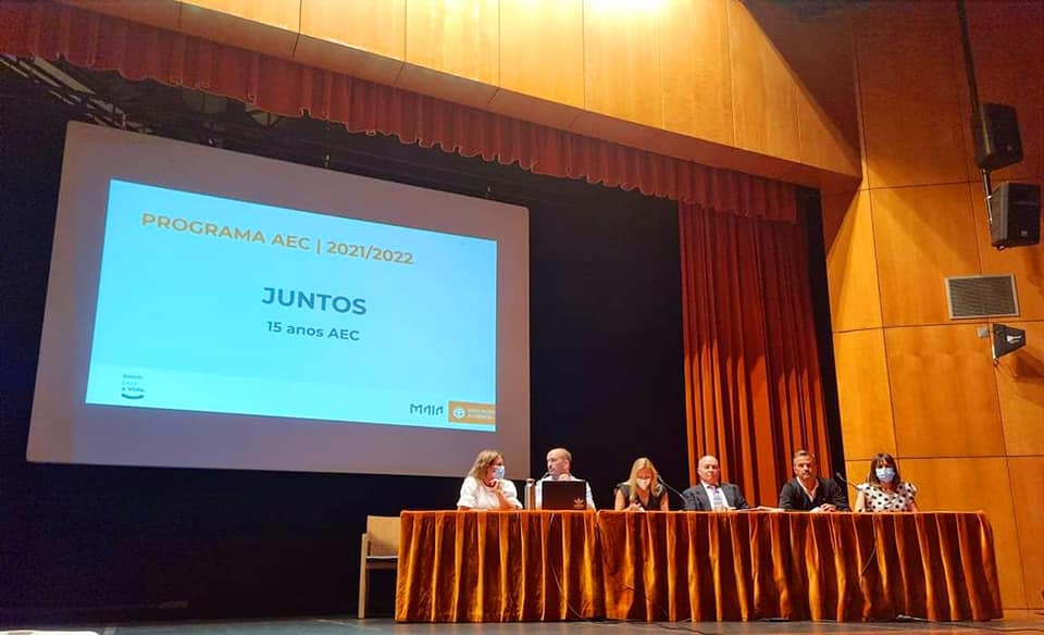 Cerimónia de receção aos/às professores/as das Atividades de Enriquecimento Curricular