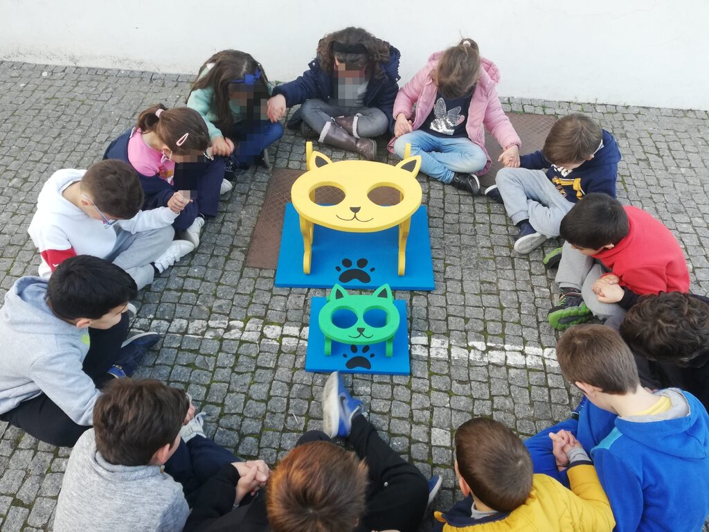 Construir para aprender e ajudar