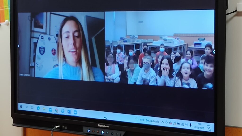 Joana Schenker na onda da Maia