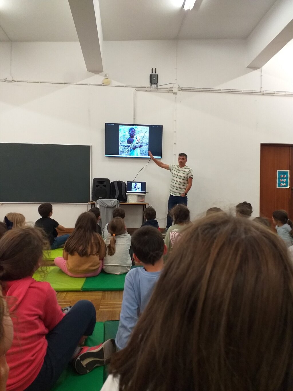 Missão Dulombi visita a EB do Lidador