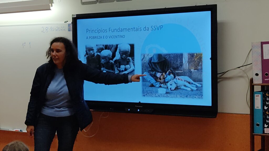 Voluntariado com a Conferência Vicentina na EB nº1 de Gueifães