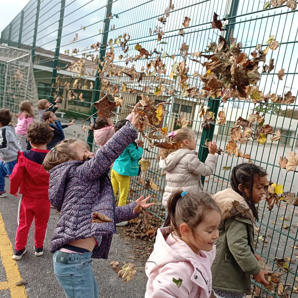 Experimentar o vento em Cria&Explora