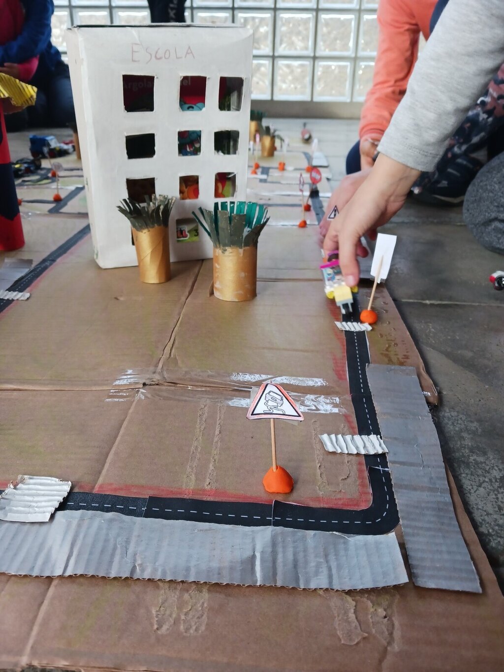 Arte plástica associada à Educação Rodoviária