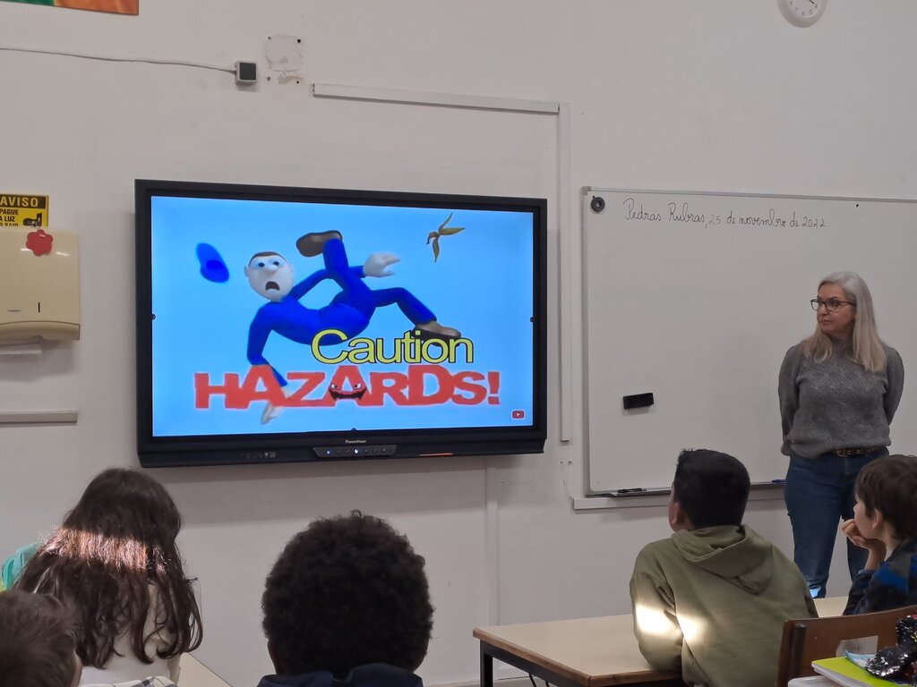 Nas AEC fala-se do impacto do ambiente ocupacional para a saúde