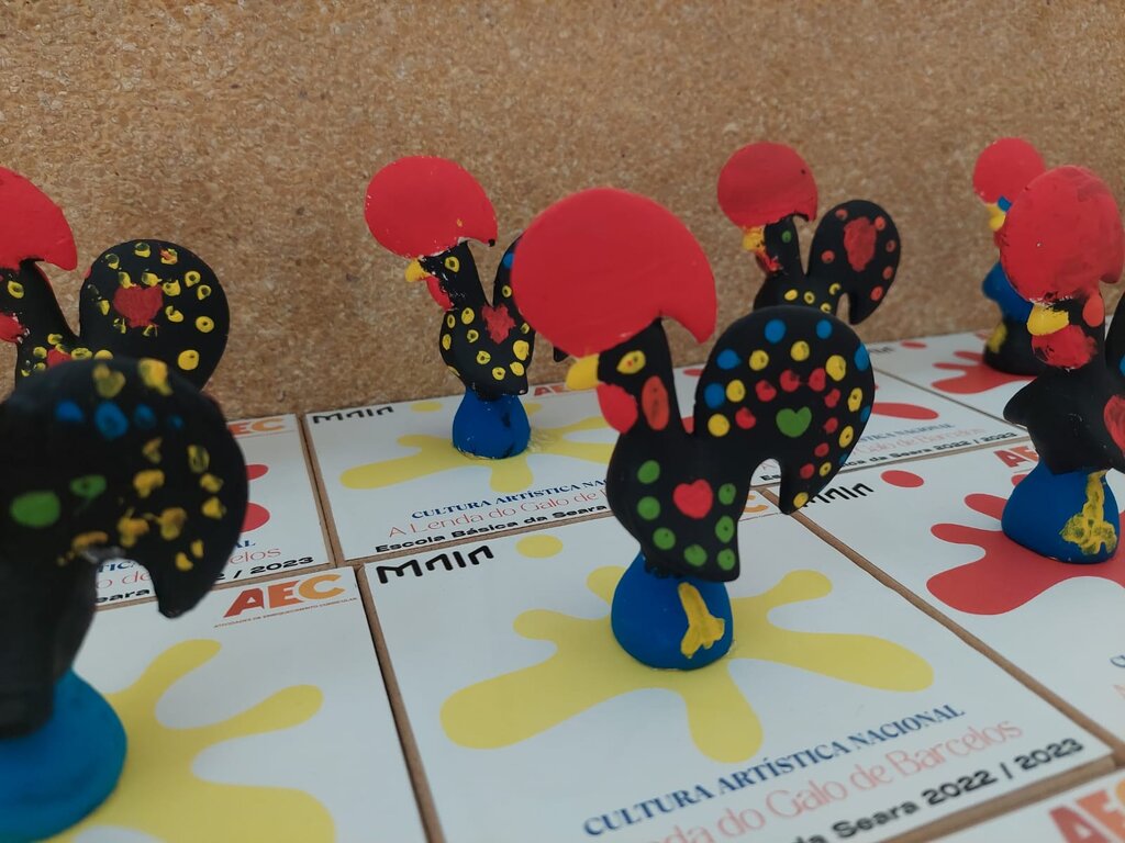 A Lenda do Galo de Barcelos tornada em arte 