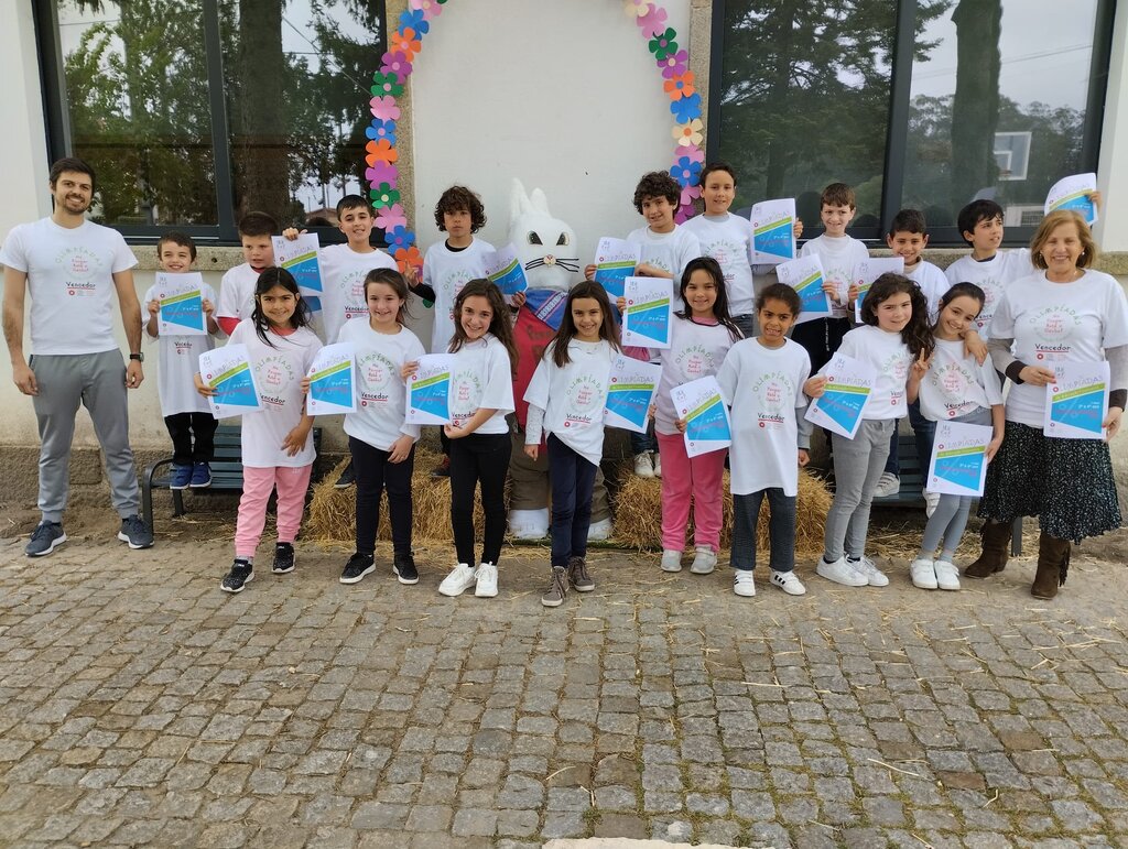 EB de Ferronho, vence concurso “No Poupar Está o Ganho”