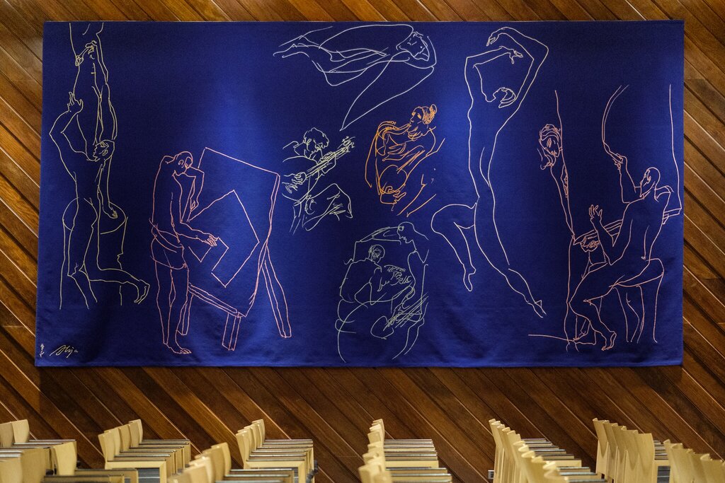 Bolsa de estudo a jovens dotados de talento artístico, científico e mérito académico