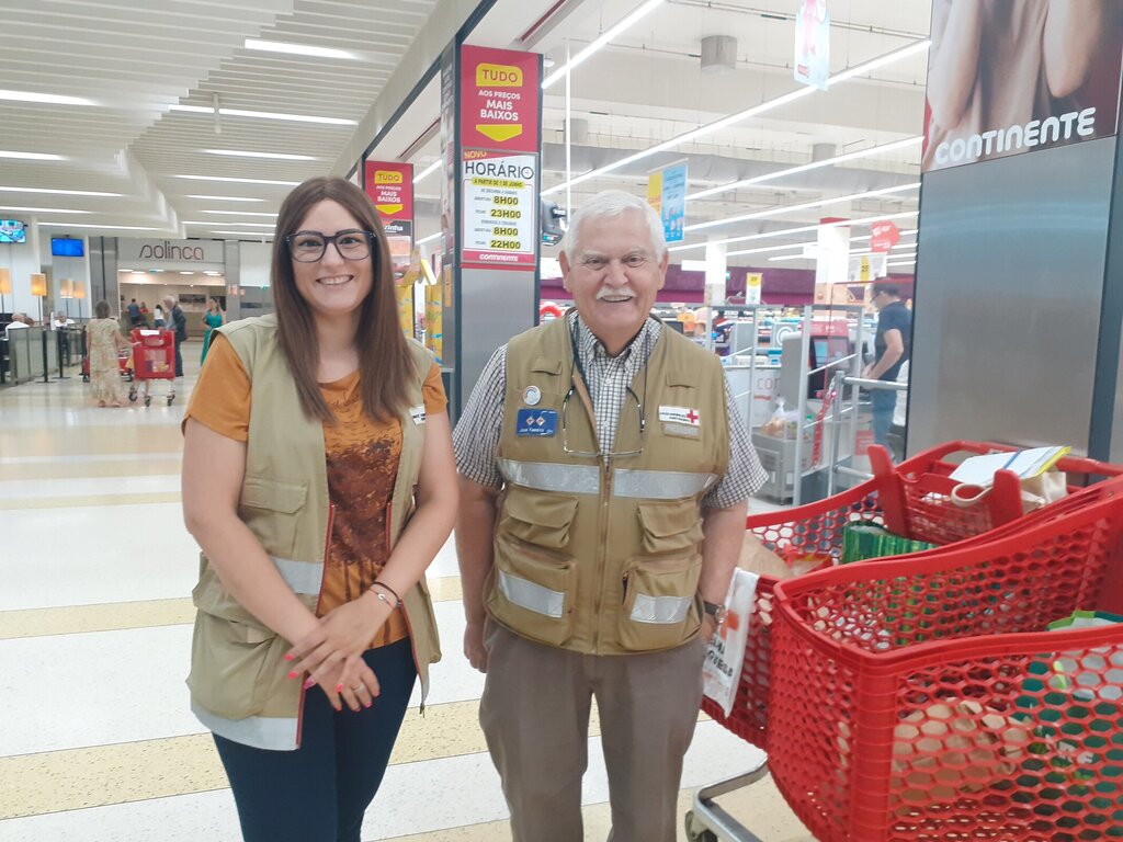  Encontro entre dádiva e recolha uniu COMPROMISSUM à Cruz Vermelha Portuguesa – Delegação da Maia