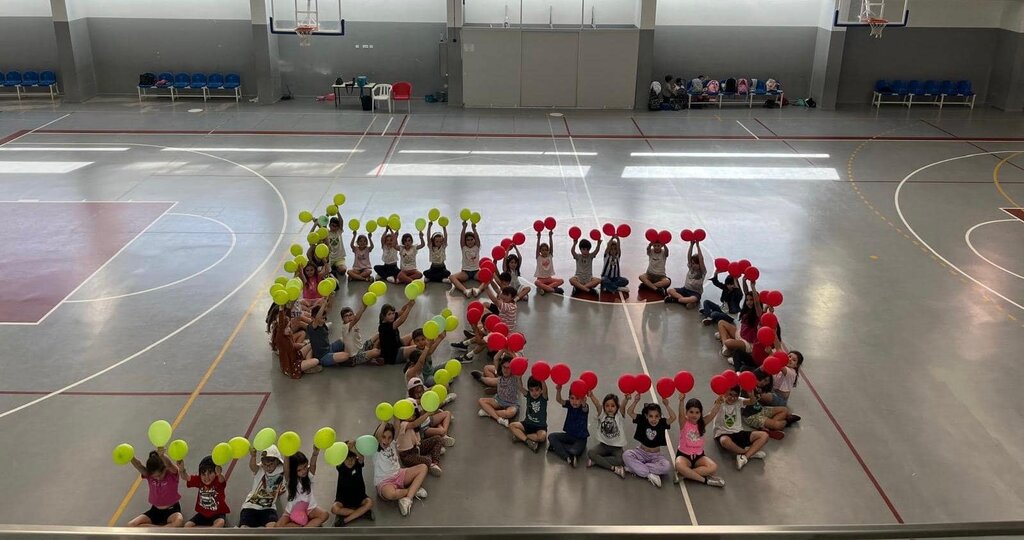 50 anos do 25 de abril nas AEC