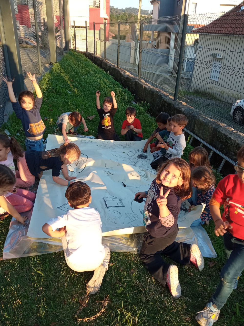 JI de Ferreiró Explora o Passado com Arte Rupestre e Descobertas Criativas