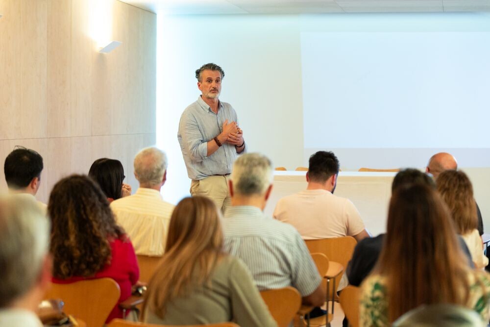 Comunidades de Energia Renovável em debate na reunião do Grupo de Ação Local do Projeto Empowerin...