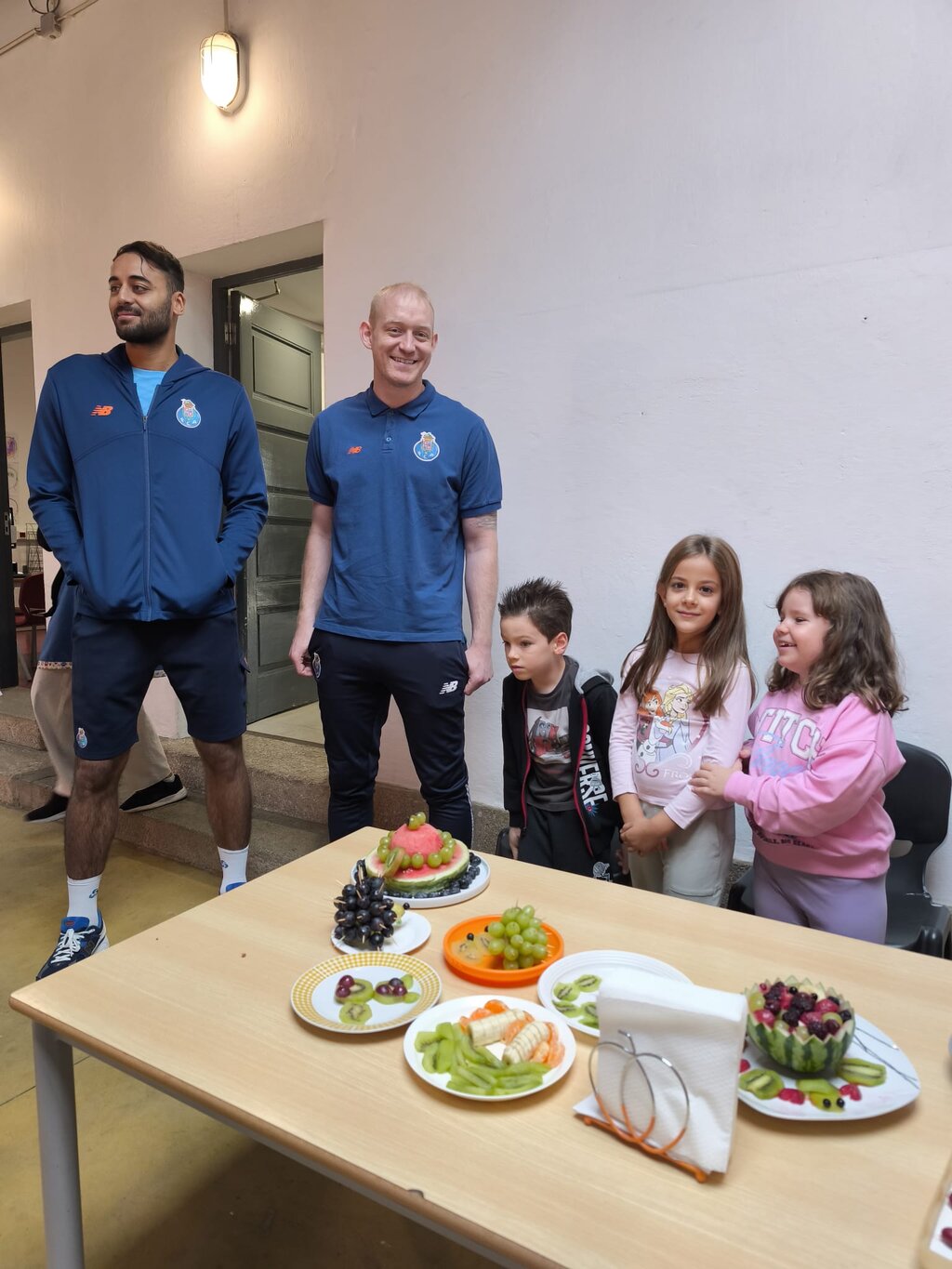 FC Porto visita EB de Crestins no Dia Mundial da Alimentação