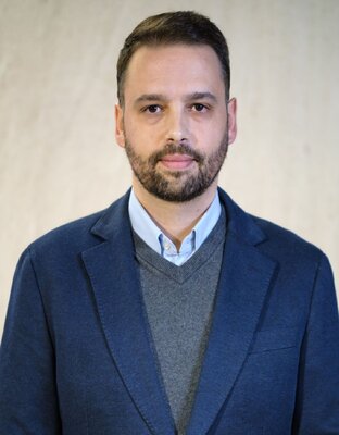 H&eacute;lder oliveira