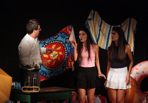 Dia 28_ 18h00_ Academia de Teatro